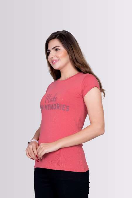 Make New Memories Printed Attractive Round Neck Lycra T-shirts For Womens