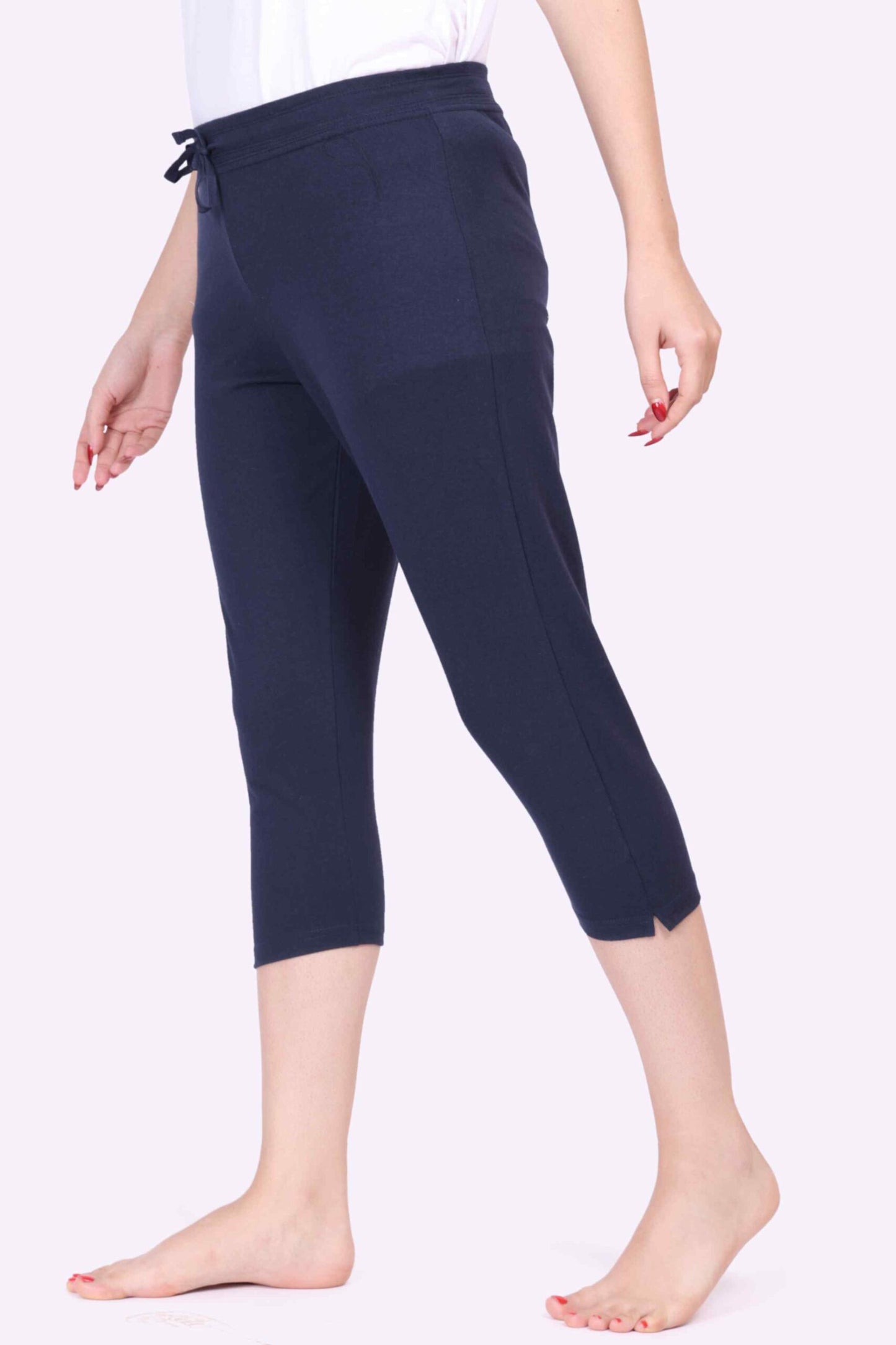 Women Navy Color Fancy Stretch Lounge - 3/4 Yoga Pant With Side Pocket & Drawstring