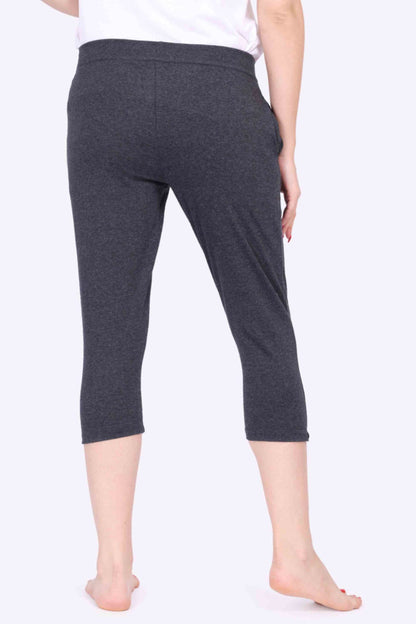 Women Black Melange Solid Stretch Lounge - 3/4 Yoga Pant With Side Pocket & Drawstring Capri With Side Pocket & Drawstring